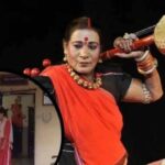 पद्मश्री-डॉ.-तीजन-बाई-का-पार्थिव-शरीर-दुर्ग-के-गनियारी-पहुंचा,-राजकीय-सम्मान-के-साथ-होगा-अंतिम-संस्कार