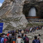amarnath-yatra-2026:-तेजी-से-पिघल-रहा-बाबा-बर्फानी-का-शिवलिंग,-अब-सिर्फ-1-फीट-शेष;-श्रद्धालुओं-के-लिए-बड़ी-खबर