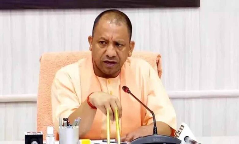 राम-मंदिर-चढ़ावा-विवाद-पर-योगी-का-सपा-कांग्रेस-पर-तीखा-हमला
