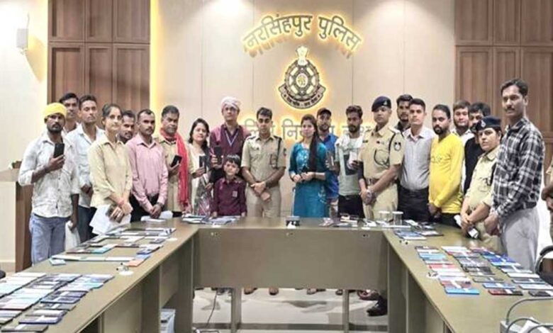 मध्यप्रदेश-पुलिस-ने-2,095गुम-एवं-चोरी-हुए-मोबाइल-उनके-वास्तविक-स्वामियों-को-लौटाए