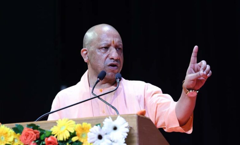 किसानों-के-हर-कदम-पर-साथ-खड़ी-योगी-सरकार,-बीज-से-लेकर-फसल-की-बिक्री-तक-मजबूत-व्यवस्था