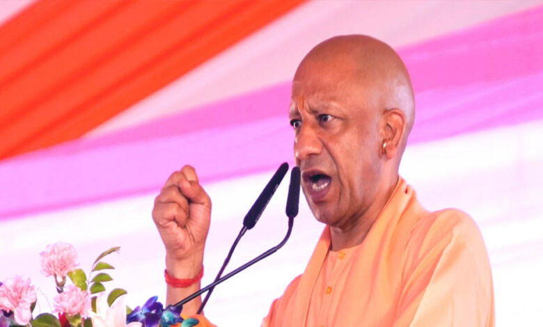 दंगाइयों-के-मुकदमे-वापस-लेने-का-प्रयास-करती-थी-सपा-सरकार:-सीएम-योगी